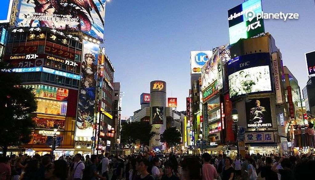 Solo Travel In Tokyo What To Do Where To Go And More Gowithguide 