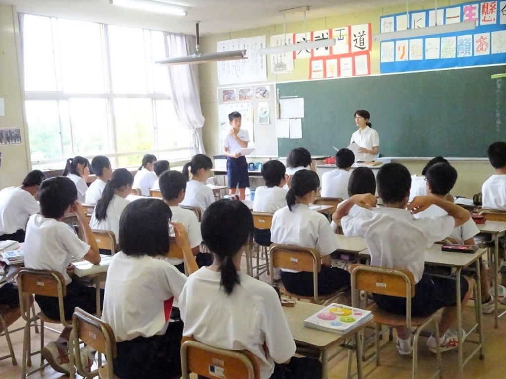 Welcome to the Japanese SCHOOL -VISITING is believing- ③A Day at School ...