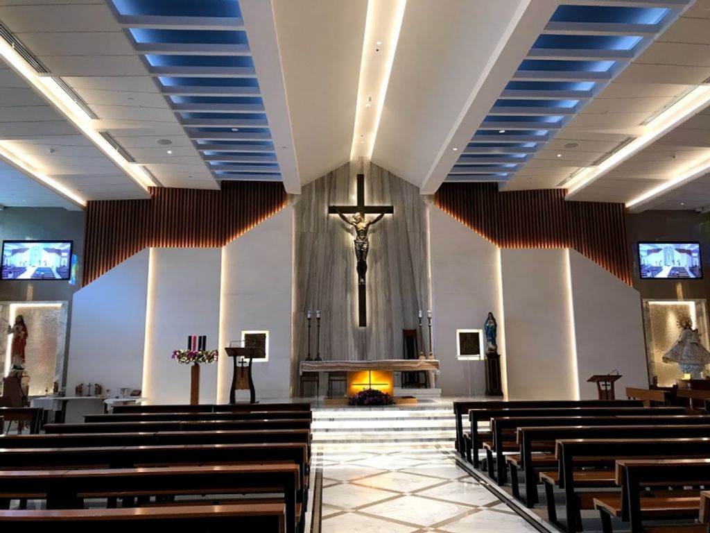 Contemporary chapel | GoWithGuide