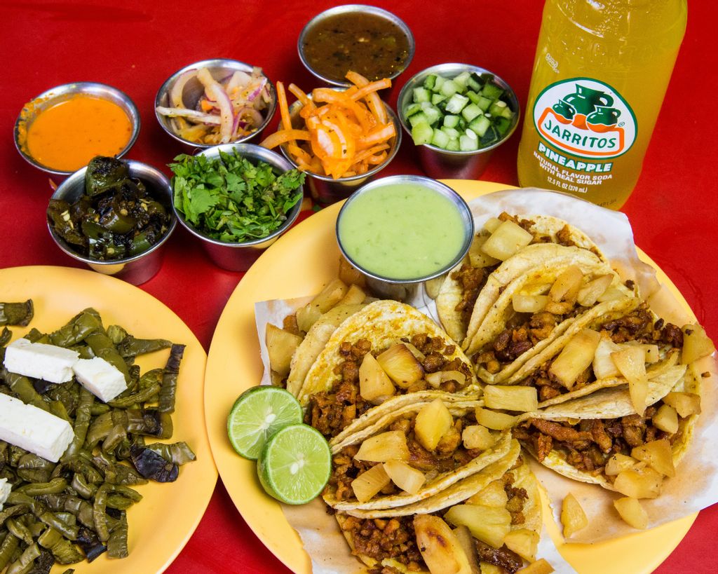 top-8-most-popular-foods-in-mexico-city-gowithguide