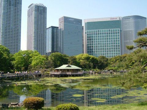 Half day tour - Japanese garden, river cruise and Asakusa