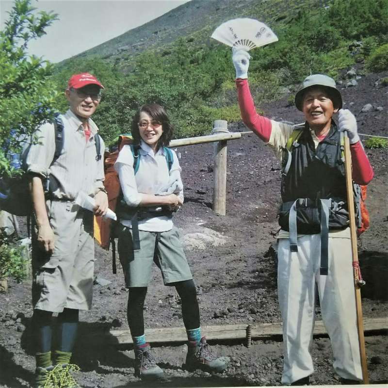 Tokyo Private Tour - After climbing Mt.Fuji (family pic)