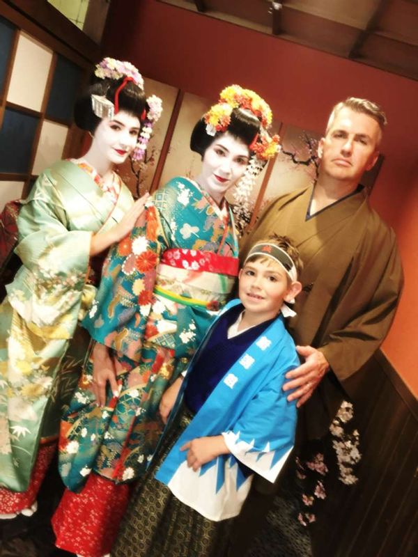 Osaka Private Tour - Kyoto Maiko experience with Gregory and his beautiful family