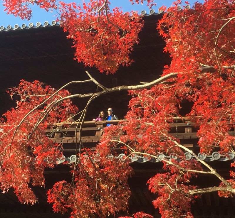 Osaka Private Tour - Kyoto Nanzenji temple. Ian and Joy are middle of autumn color!!