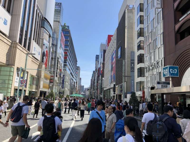 Tokyo Private Tour - Ginza.The most famous upmarket shopping district.