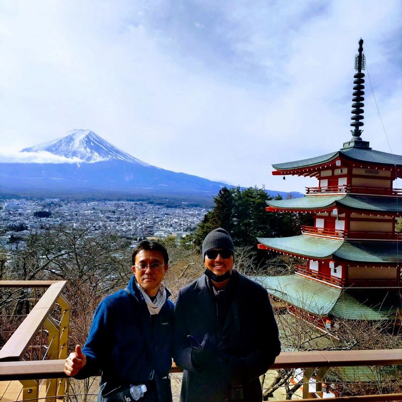 Yamanashi Private Tour - Arakurayama Sengen Park