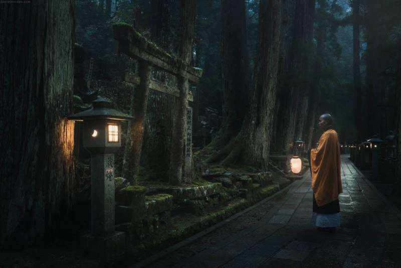 Mount Koya Private Tour - Okunoin cemetery night tour