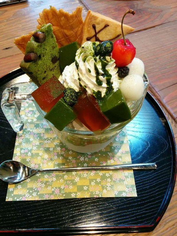 Osaka Private Tour - Matcha Sweets(Yummy!)