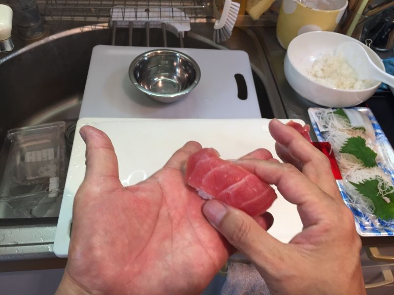 Saitama Private Tour - Sushi making lesson