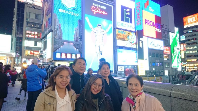 Shiga Private Tour - Nice family enjoyed a night at Dotonbori