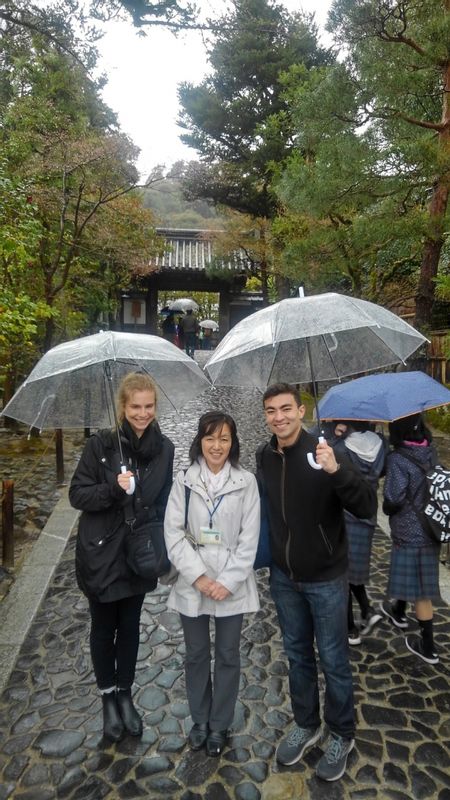 Gifu Private Tour - in front of Ginkakuji Temple with my guests( Ginkakuji temple is so nice place to visit even on rainy day)