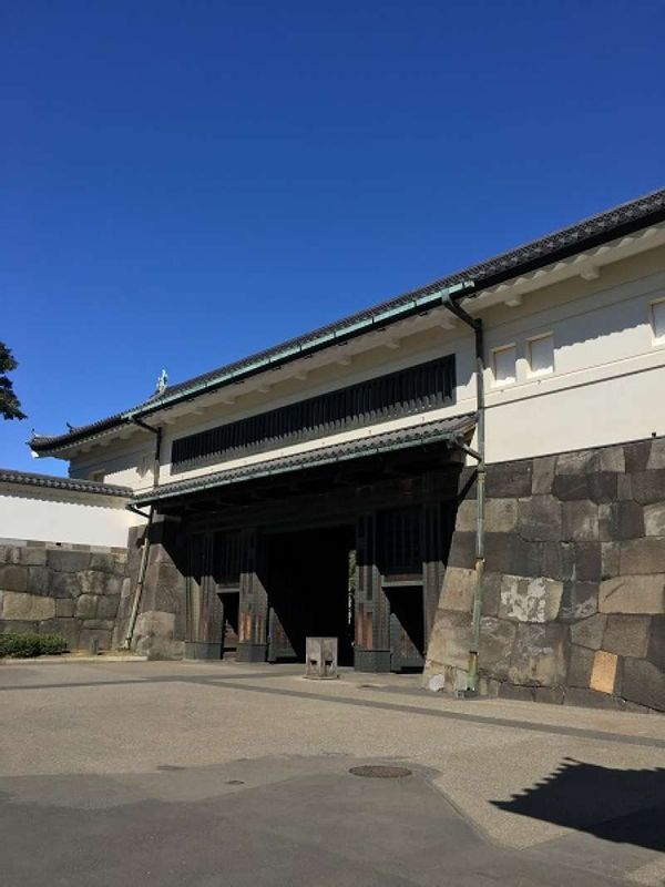 Tokyo Private Tour - Otemon Gate- Entrance to the Imperial Palace East Garden