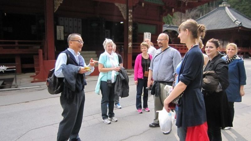 Tochigi Private Tour - I enjoyed chatting with Icelandic near Taiyuin Mausoleum in Nikko.