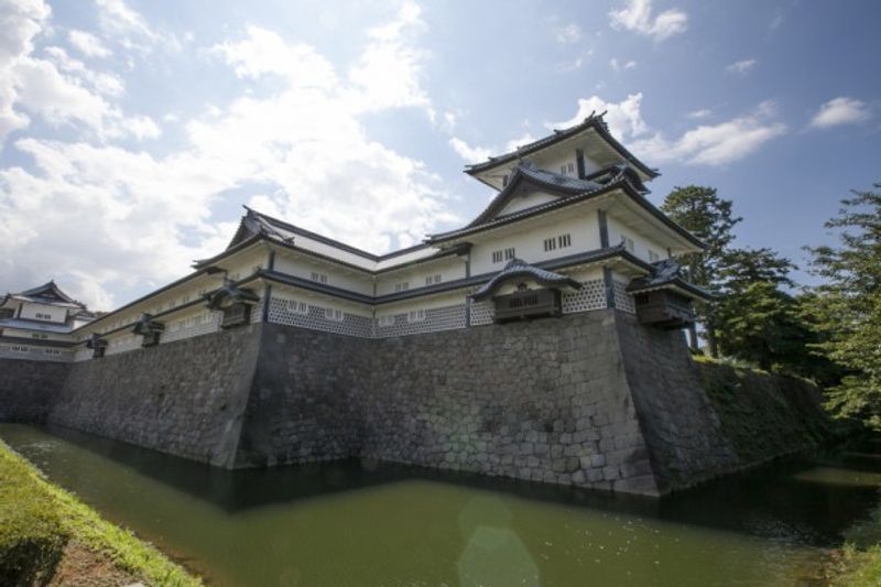 Ishikawa Private Tour - Kanazawa Castle Park