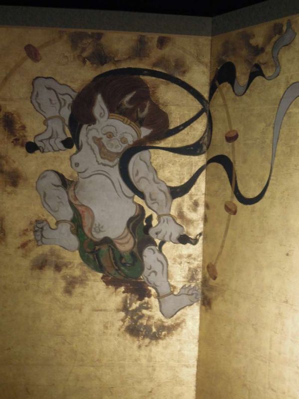 Kyoto Private Tour - Thunder God of Fujin-Raijin zu Byobu ( folding screen ) painted by Tawaraya Sotatsu, housed by Ken-ninji Temple near Gion  ( a reproduction photographed by a Canon camera equipped with the cutting-edge technology )