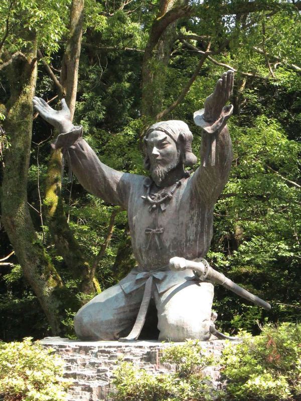 Shimane Private Tour - The statue of the great deity enshrined in Izumo Grand Shrine