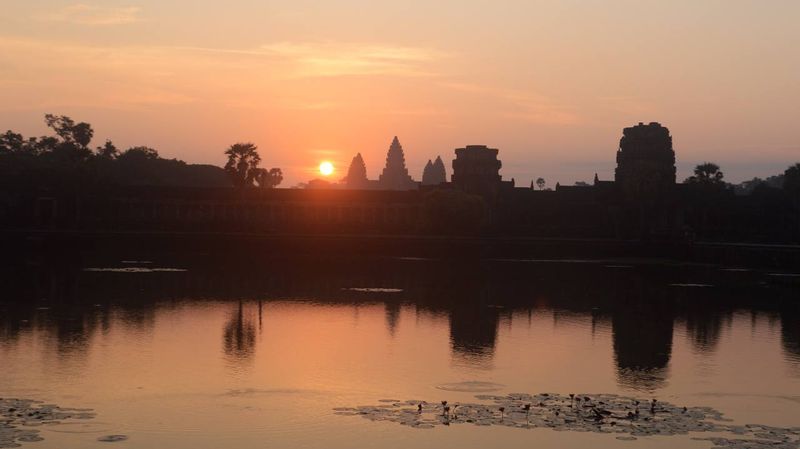 Siem Reap Private Tour - Angkor Wat sunrise 