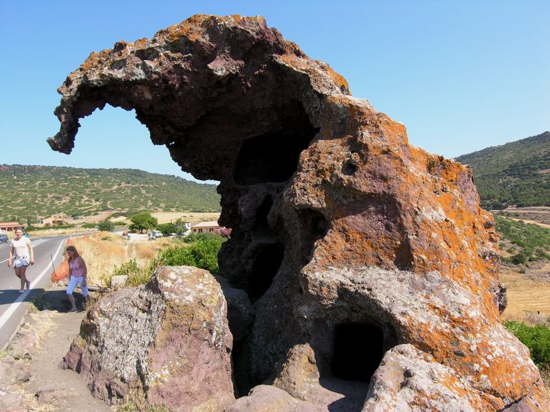 Sardinia Private Tour - The Elephant Rock with inside the Domus de Janas ( 3400 b.C.)