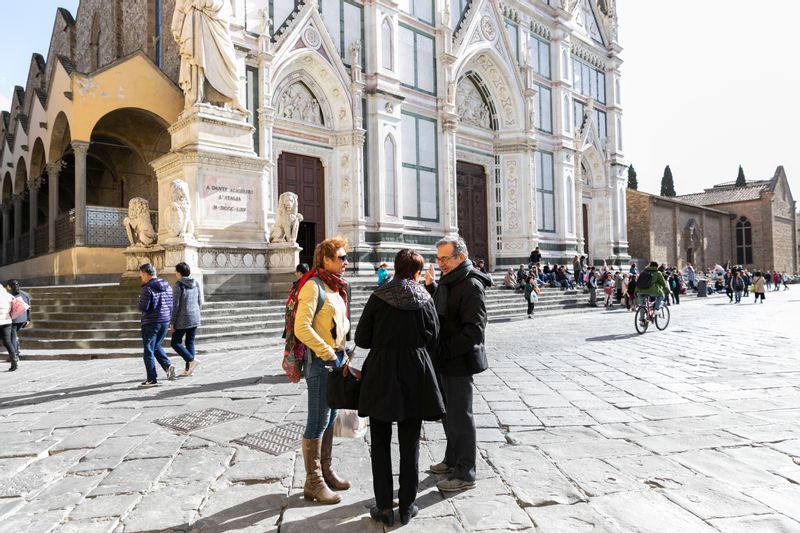 Toscana Private Tour - Chiara during a tour