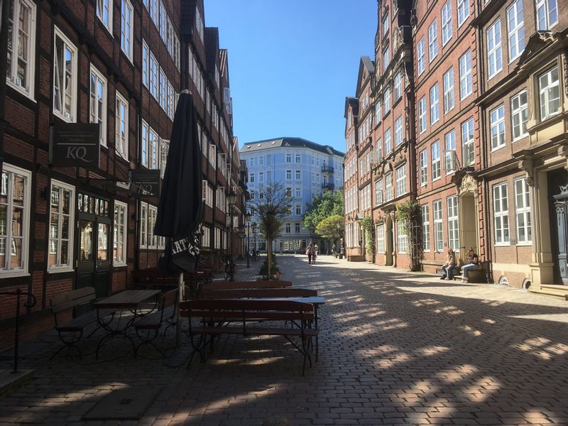 Hamburg Private Tour - Hamburg Petersstrasse