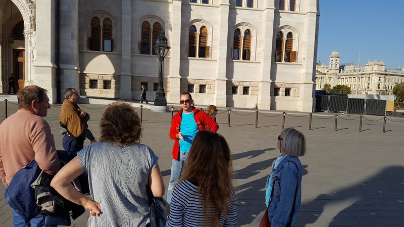 Budapest Private Tour - Parliament