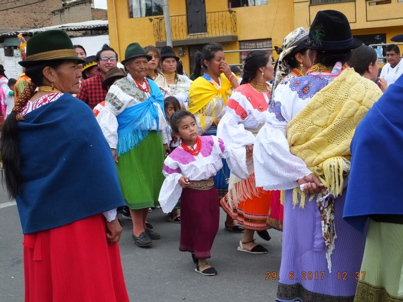 Pichincha Private Tour - Otavalo and Cotacachi - indigenous in celebrations 