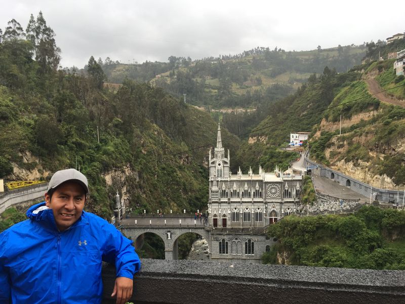 Pichincha Private Tour - Las Lajas Sanctuary in Colombia border 