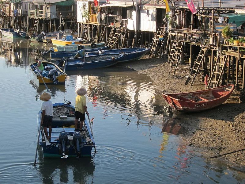 Hong Kong Private Tour - Fishing village