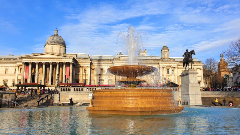 Southampton Private Tour - Trafalgar Square, London