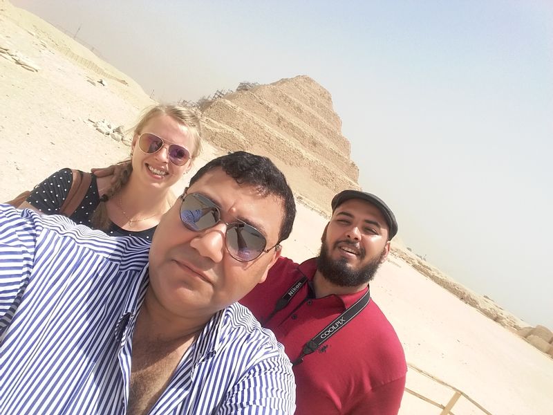 Cairo Private Tour - Honey moon at Pyramids 