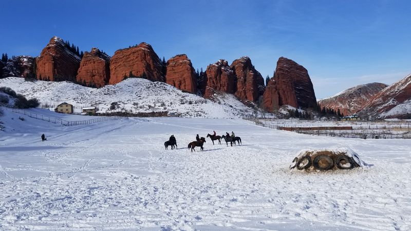 Bishkek Private Tour - Horse games in Jety-Oguz