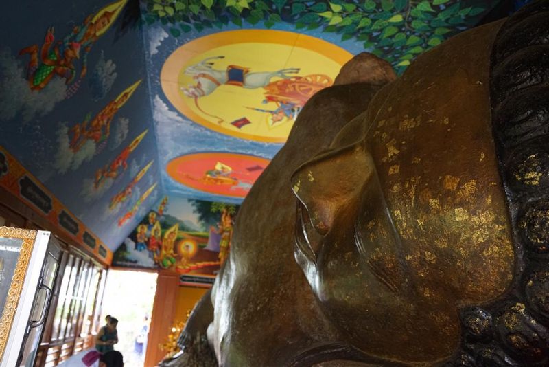 Siem Reap Private Tour - Largest Buddha Reclining in Cambodia 