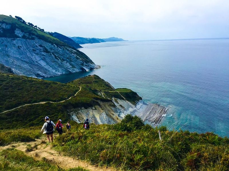 Pais Vasco Private Tour - Hiking around the geopark of the Basque coast