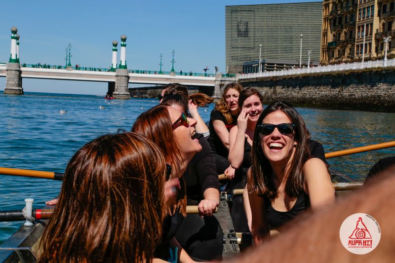 Pais Vasco Private Tour - Rowing in San Sebastian