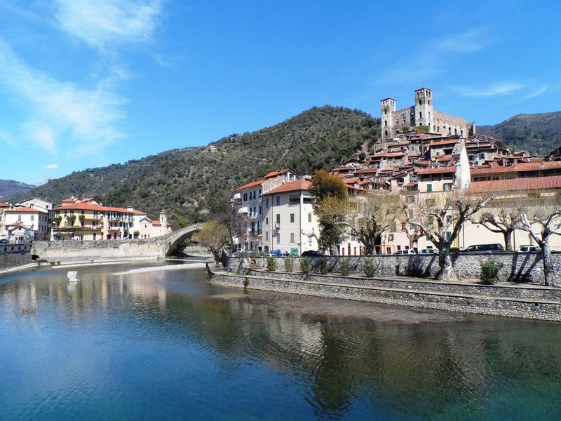 Provence-Alpes-Cote d'Azur Private Tour - Dolceacqua