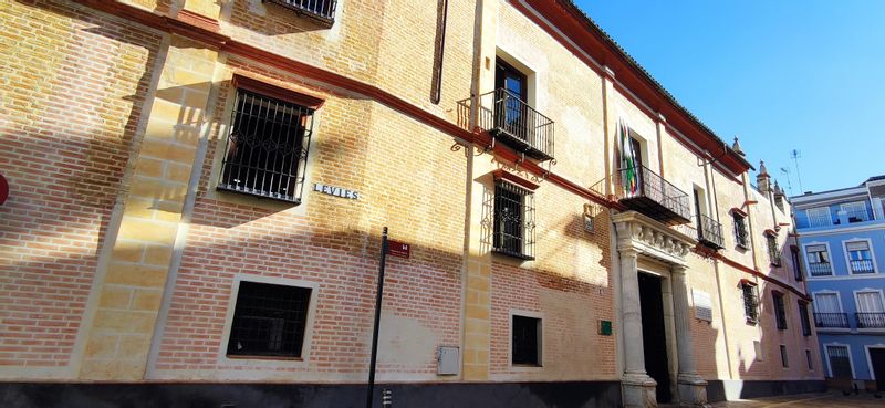 Andalucia Private Tour - One of the palaces that we find in the Old Jewish Neighborhood