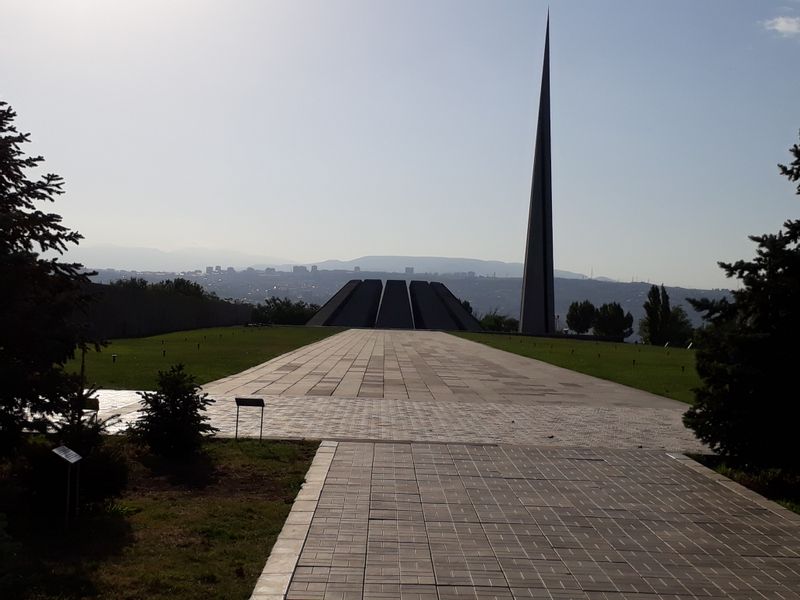 Yerevan Private Tour - Tsitsernakaberd, the memorial of the Armenian genocide 