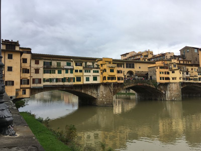 Florence Private Tour - View of the famed Ponte Vecchio