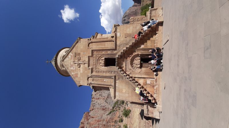 Yerevan Private Tour - Noravank Monastery