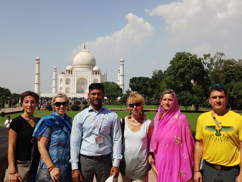 Uttar Pradesh Private Tour - Tajmahal Tour with group 