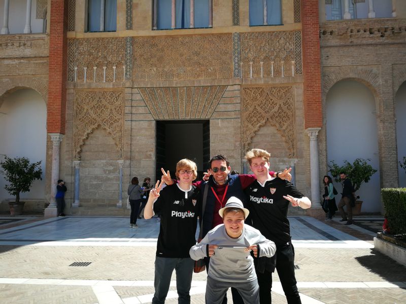 Seville Private Tour - With some of my clients in the Royal Palace, Alcazar.