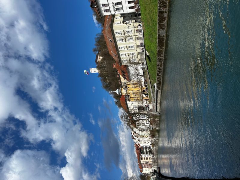 Ljubljana Private Tour - Ljubljana Old Town riverbanks with the castle