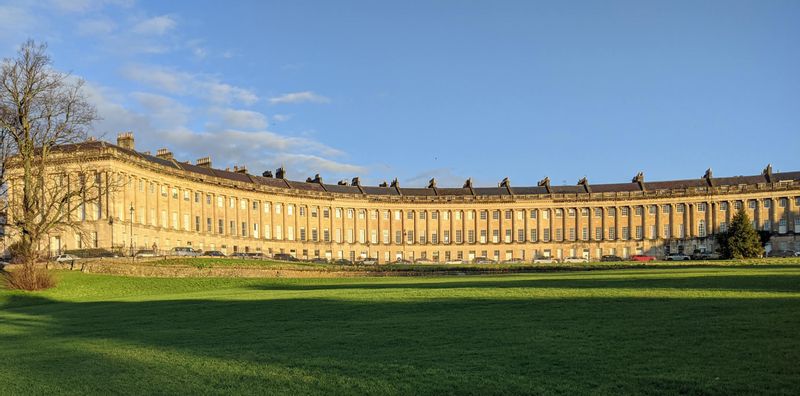 Somerset Private Tour - Royal Crescent Bath on a sunny morning