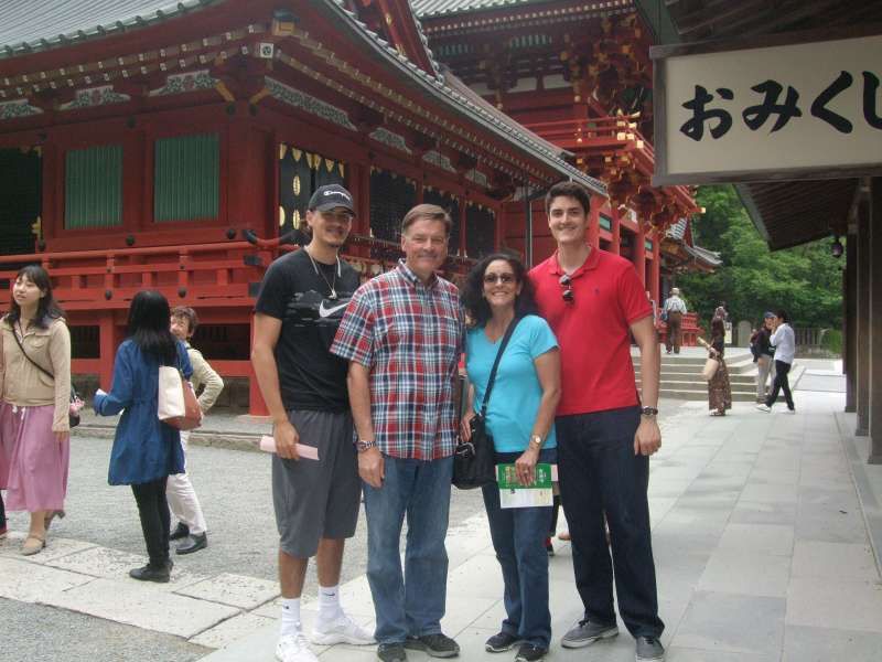 Kanagawa Private Tour - Everyone drew good fortune at Tsurugaoka Hachiman Shrine.