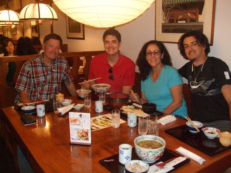 Kanagawa Private Tour - Happy faces at a soba buckwheat noodle restaurant for lunch