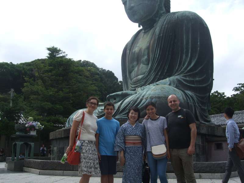 Kanagawa Private Tour - A Greek woman took this photo for us all. 