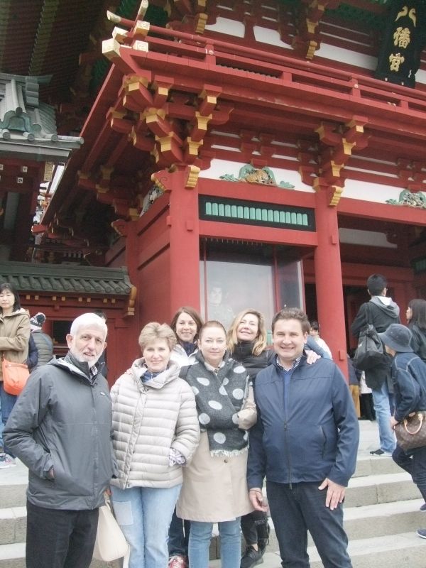 Kanagawa Private Tour - After praying in Shinto style at Tsurugaoka Hachiman Shrine