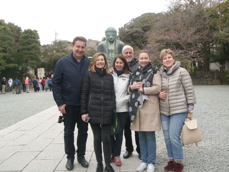 Kanagawa Private Tour - Great Buddha together with such nice and jolly fellows 