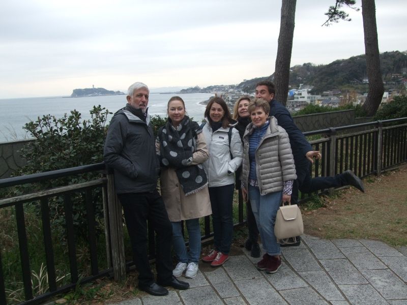 Kanagawa Private Tour - On top of Inamuragasaki Cape with Enoshima Island in the far back