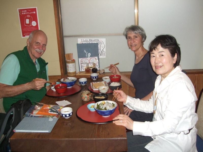 Kanagawa Private Tour - Great lunch time at a local seafood restaurant in Hase area